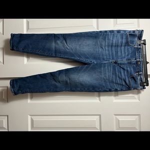 Brand new American Eagle jeans size 18